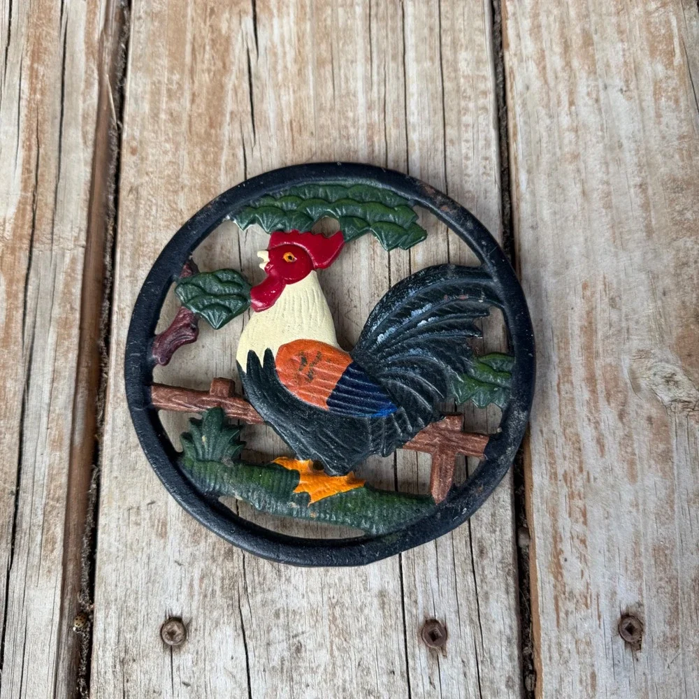 Vtg Painted Cast Iron Rooster Trivet Farmhouse Kitchen Wall Decor 5.5
